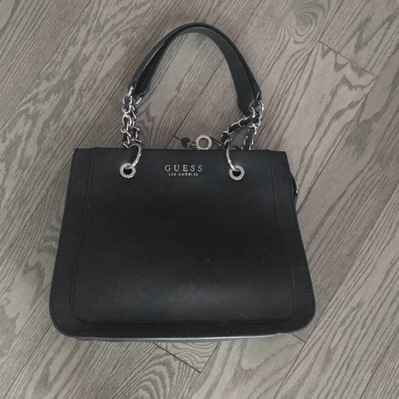 Guess Handbags - Beautiful black bag by Guess ❤️❤️❤️